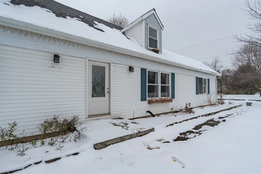 1 Wilshire Wood Drive, Mackinaw, IL 61755 - Image #2