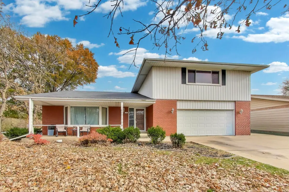 17001 Everett Avenue, South Holland, IL 60473 - Image #1