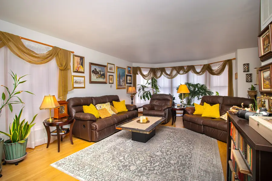 Address Withheld By Seller, Chicago, IL 60638 - Image #3