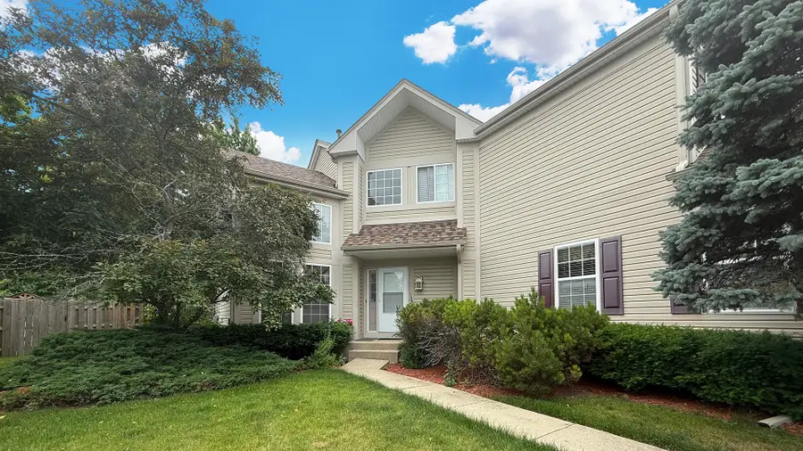 968 Knowles Road, Gurnee, IL 60031 - Image #2