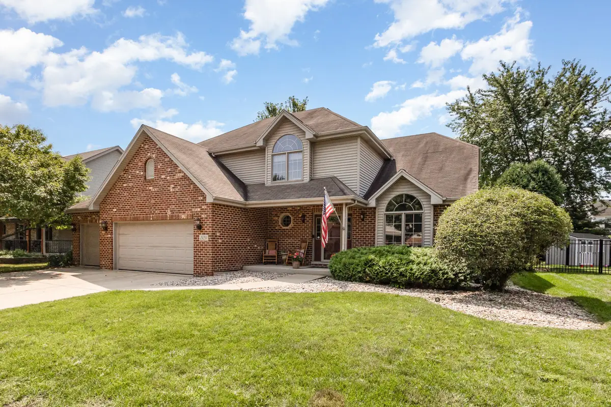 25255 Wheat Drive, Plainfield, IL 60585 - Image #1