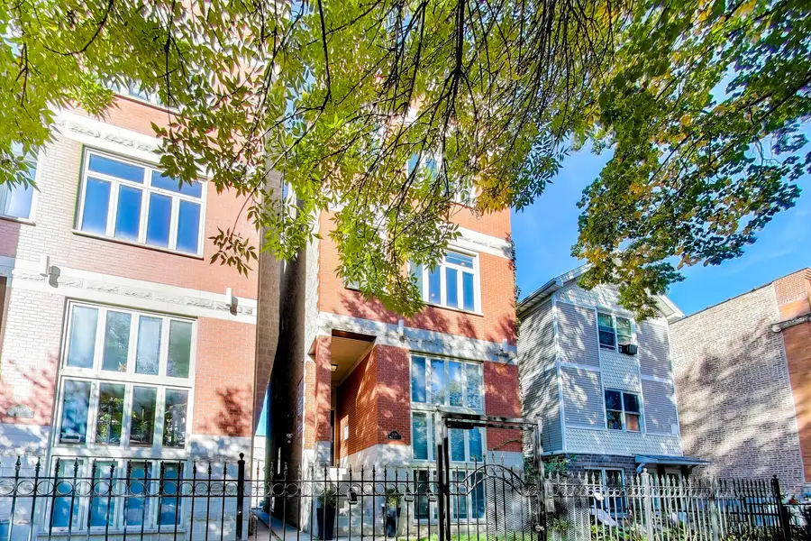 2134 W Crystal Street #3, Chicago, IL 60622 - Image #2