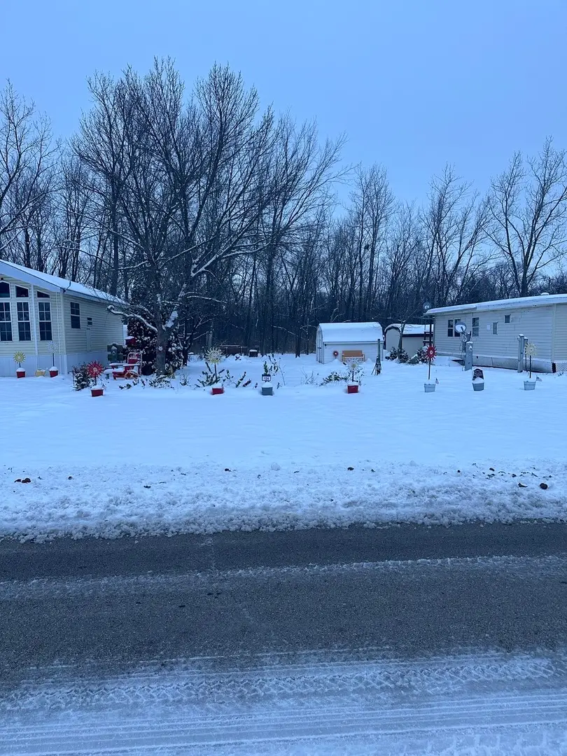 124 Tully Road, Wilmington, IL 60481 - Image #2