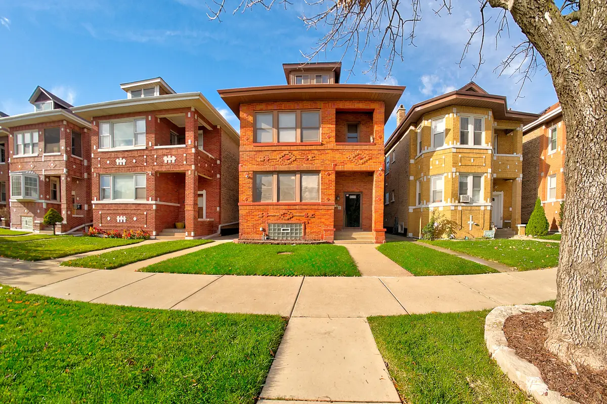 4310 S Sawyer Avenue, Chicago, IL 60632 - Image #1