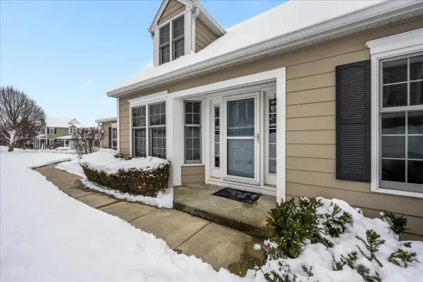 231 Sedgewick Circle, St. Charles, IL 60174