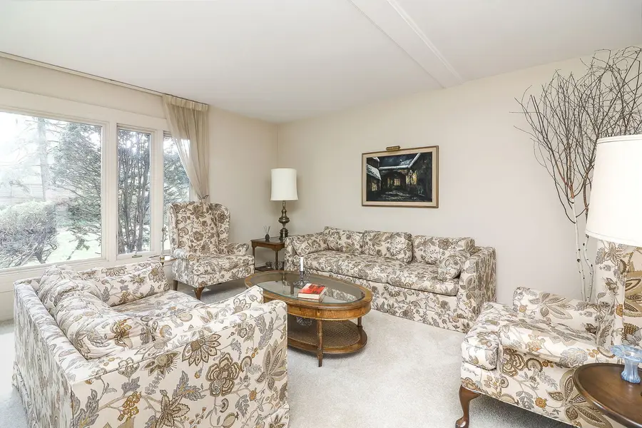 21W117 Glen Park Road, Lombard, IL 60148 - Image #3