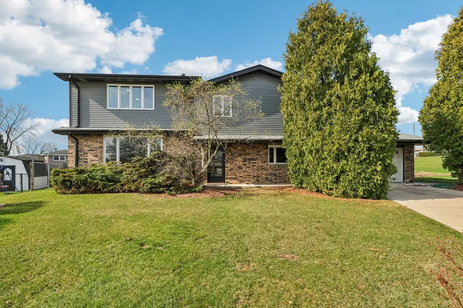 8853 W 97th Place, Palos Hills, IL 60465 - #3