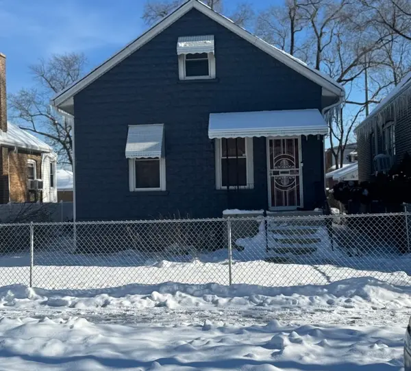 9005 S Paulina Street, Chicago, IL 60620