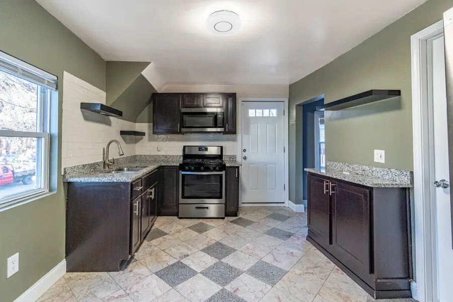 10800 S Buffalo Avenue, Chicago, IL 60617 - Image #3