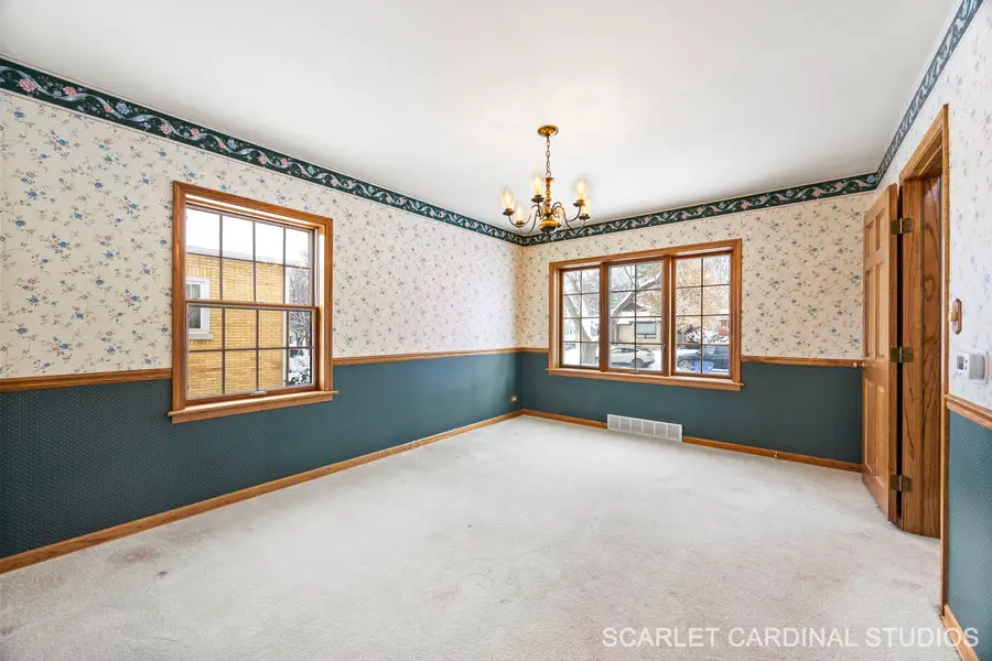 628 S Euclid Avenue, Villa Park, IL 60181 - Image #3