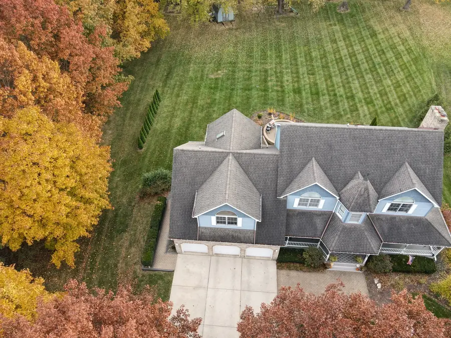 7N610 Cloverfield Circle, Saint Charles, IL 60175 - Image #3