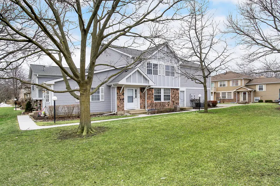 15 Tanwood Court, Vernon Hills, IL 60061 - Image #2