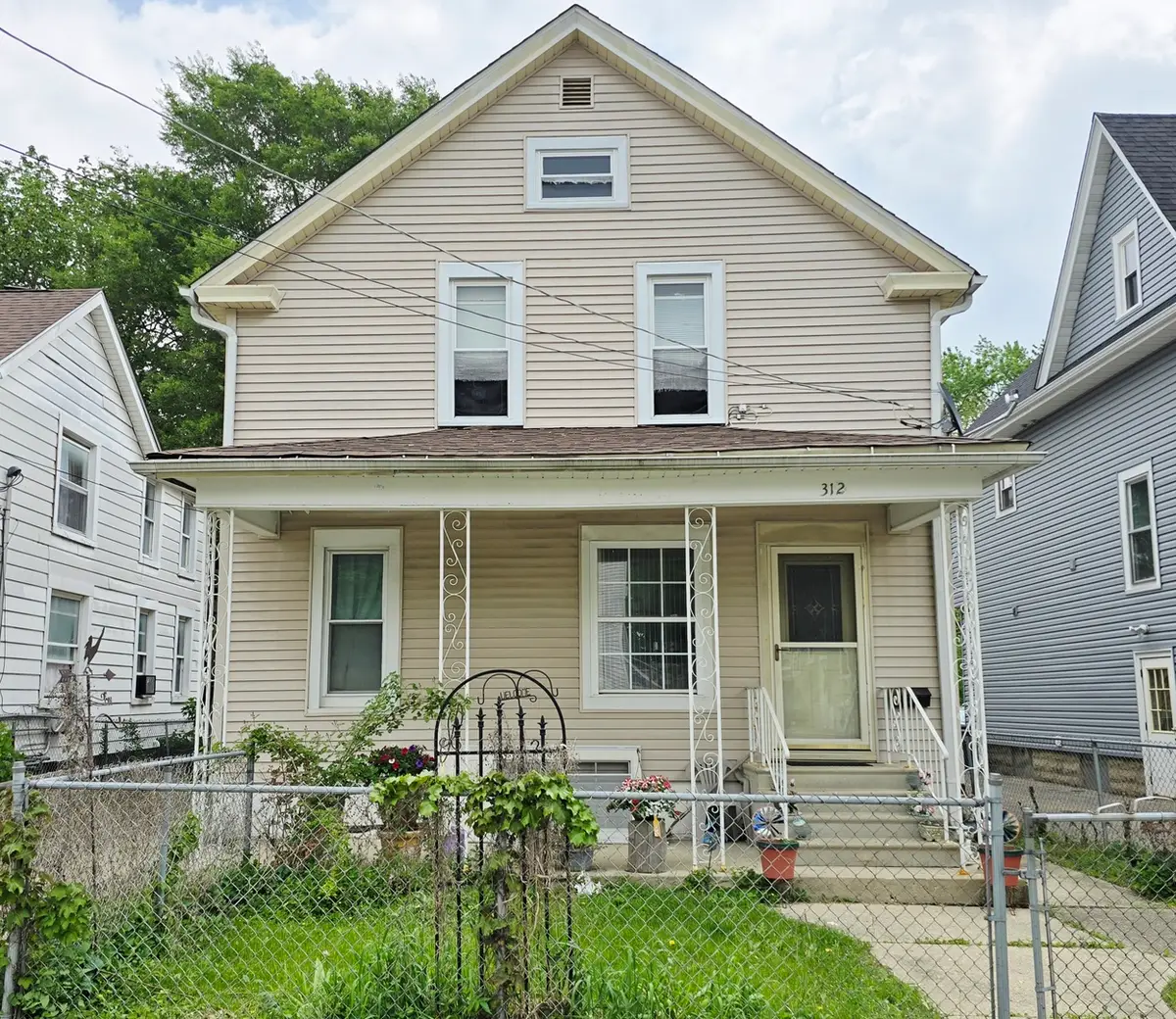 312 S Spencer Street, Aurora, IL 60505 - Image #1