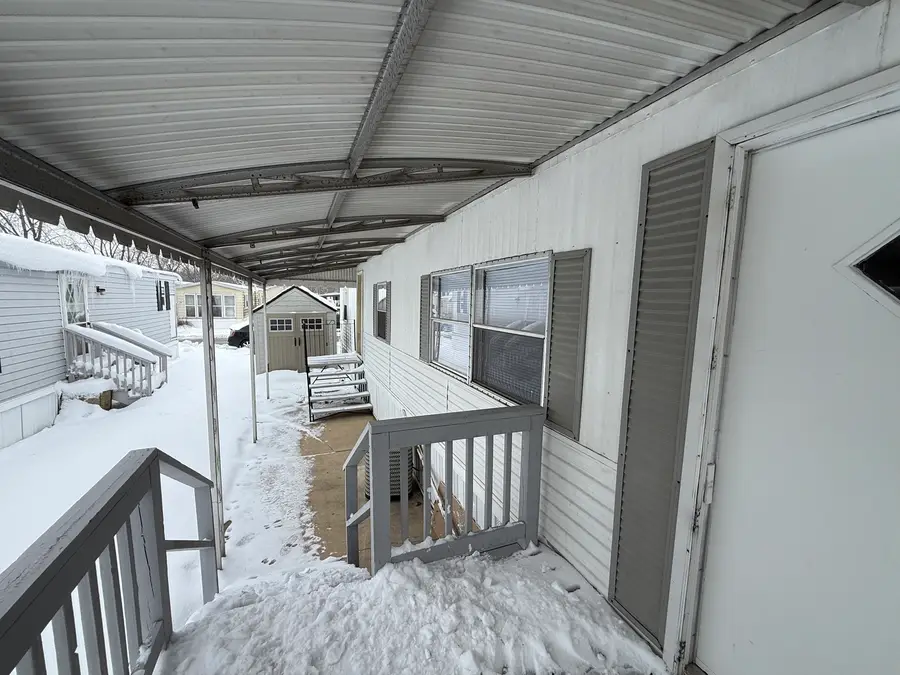 1712 S Dixie Highway #37, Crete, IL 60417 - Image #2