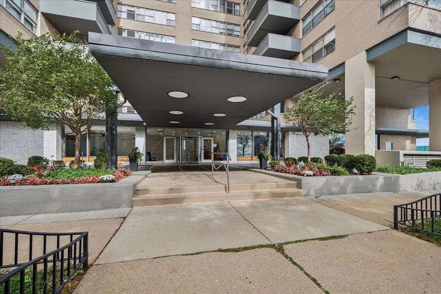 6301 N Sheridan Road #22D, Chicago, IL 60660 - Image #2