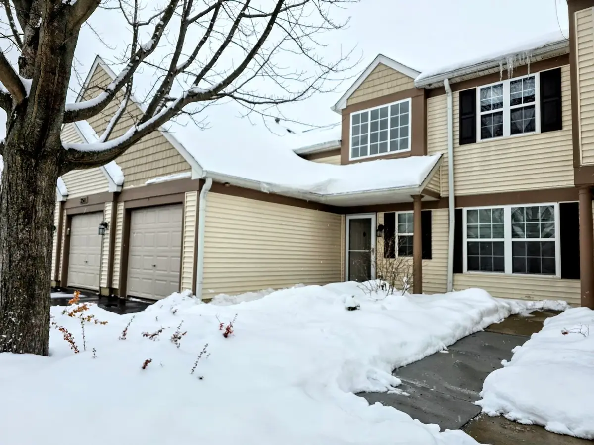 2511 Sheehan Drive #203, Naperville, IL 60564 - Image #1