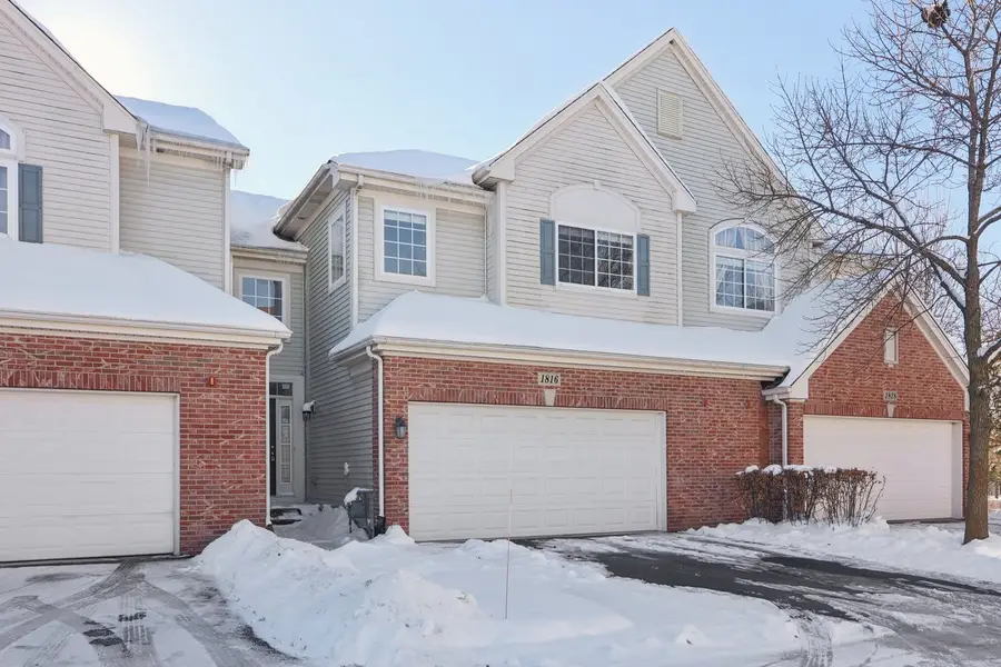 1816 Kelberg Avenue, Hoffman Estates, IL 60192 - Image #2