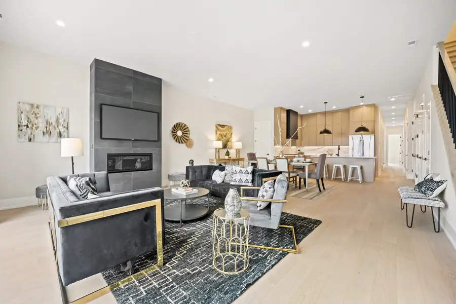 4353 N Richmond Avenue #2N, Chicago, IL 60618 - #2