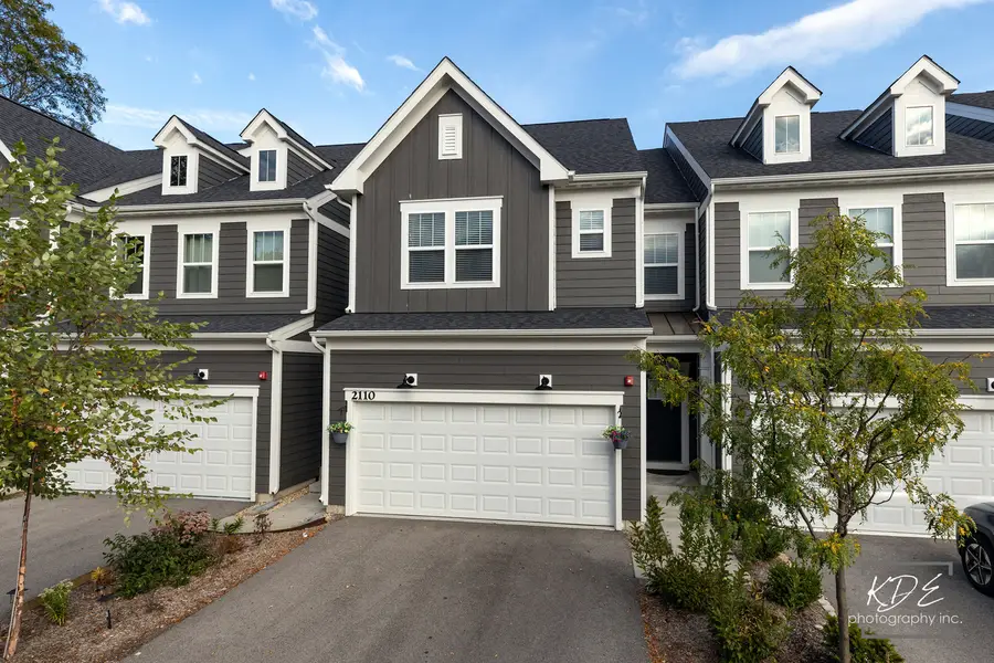 2110 Weatherbee Lane, Naperville, IL 60563 - Image #2