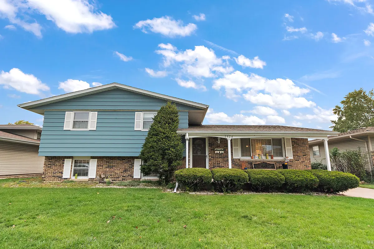 2924 192nd Place, Lansing, IL 60438 - Image #1