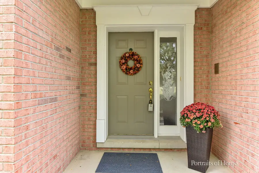 4258 Stableford Lane, Naperville, IL 60564 - Image #3