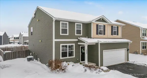 1482 Hollow Tree Lane, Pingree Grove, IL 60140