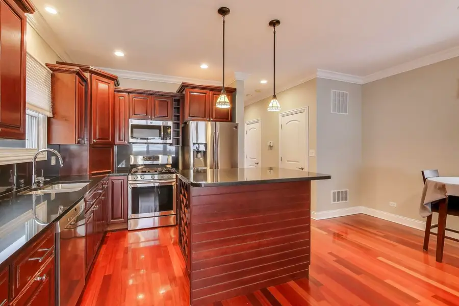 1629 N Talman Avenue, Chicago, IL 60647 - Image #2