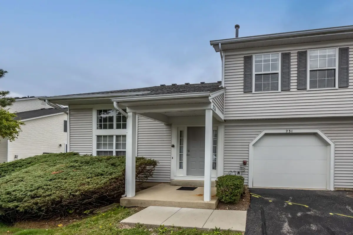 231 Teak Lane #231, Streamwood, IL 60107 - Image #1