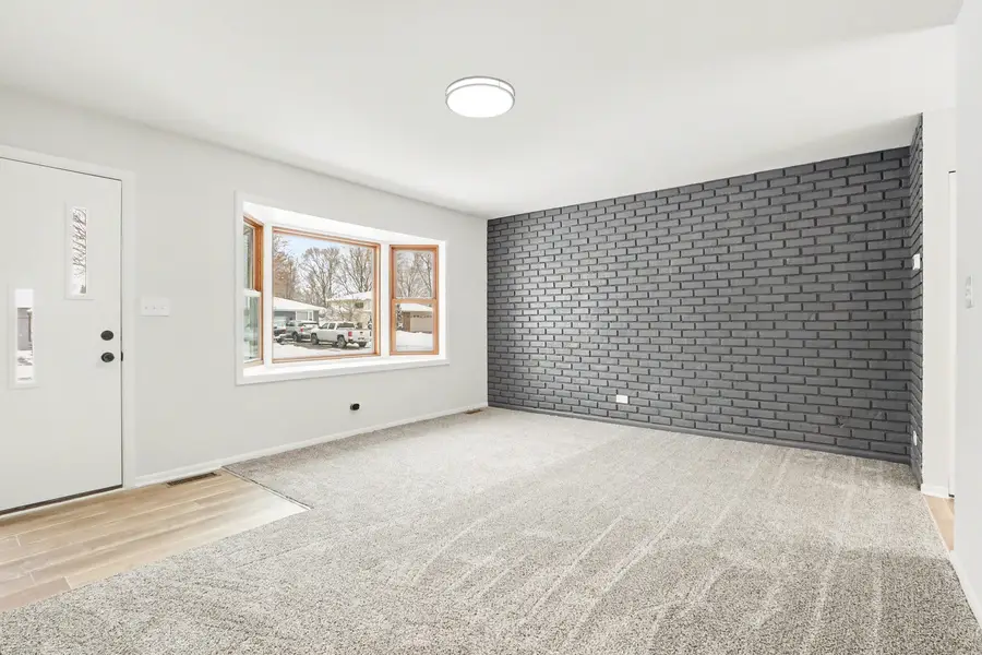 107 Kristine Street, Oswego, IL 60543 - Image #3