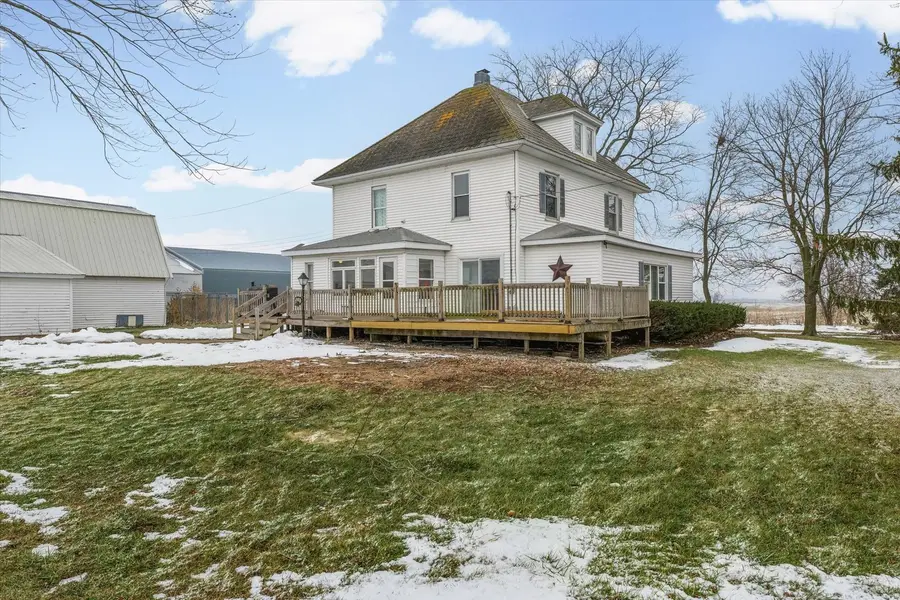 Address Withheld By Seller, Roberts, IL 60962 - Image #3