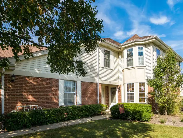 153 E Fabish Drive #153, Buffalo Grove, IL 60089