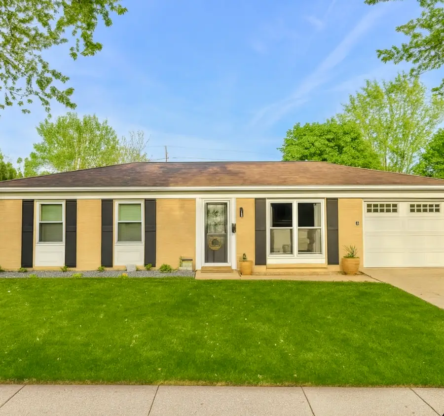 Address Withheld By Seller, Dixon, IL 61021 - Image #2