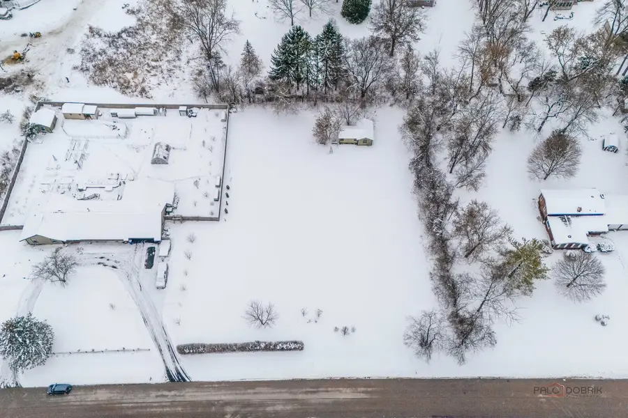 16655 W Applewood Court, Gurnee, IL 60031 - Image #3