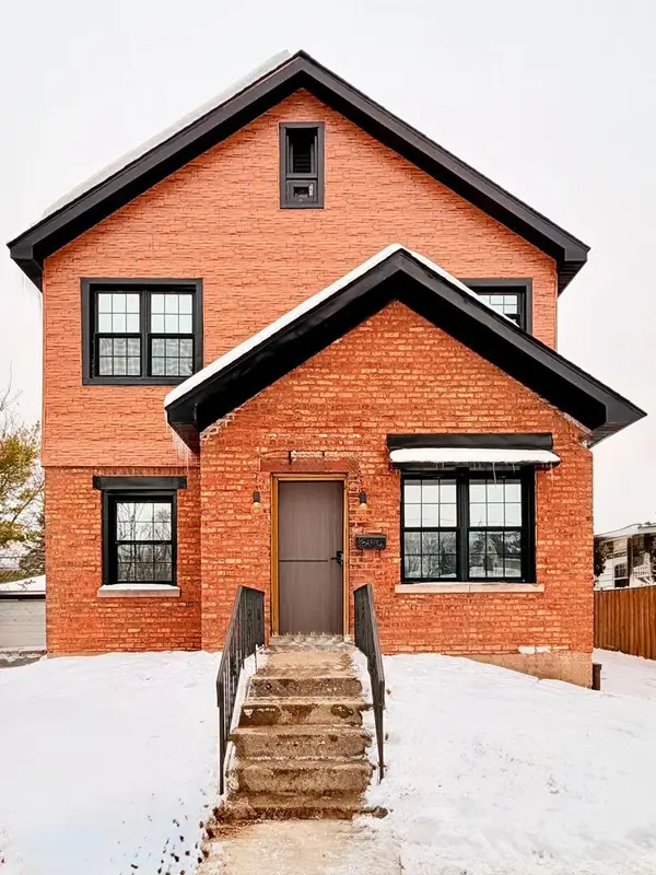 1509 Center Street, Des Plaines, IL 60018