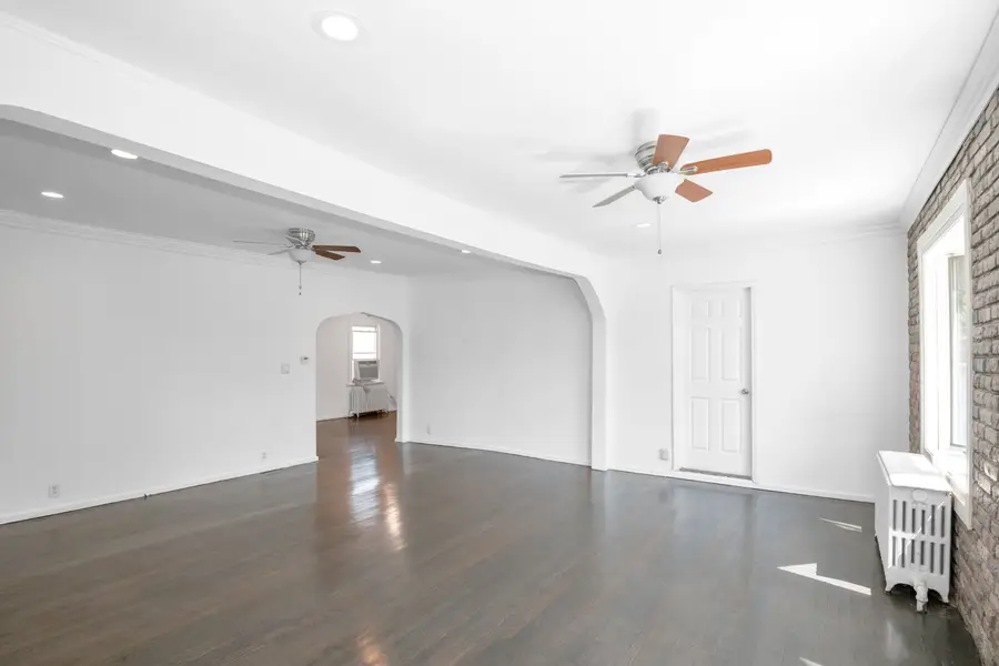 235 N Ardmore Avenue, Villa Park, IL 60181 - Image #2