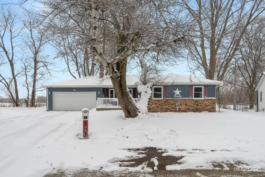 910 Wiker Drive, Rock Falls, IL 61071 - Image #2