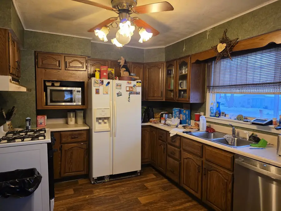 1111 W Lefevre Road, Sterling, IL 61081 - Image #3