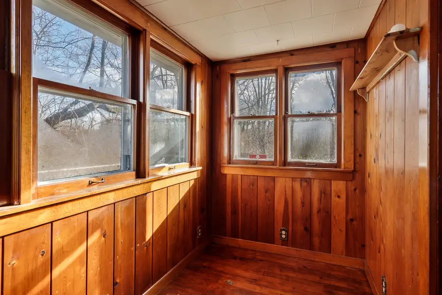 827 Sawyer Road, Rockford, IL 61109 - Image #3