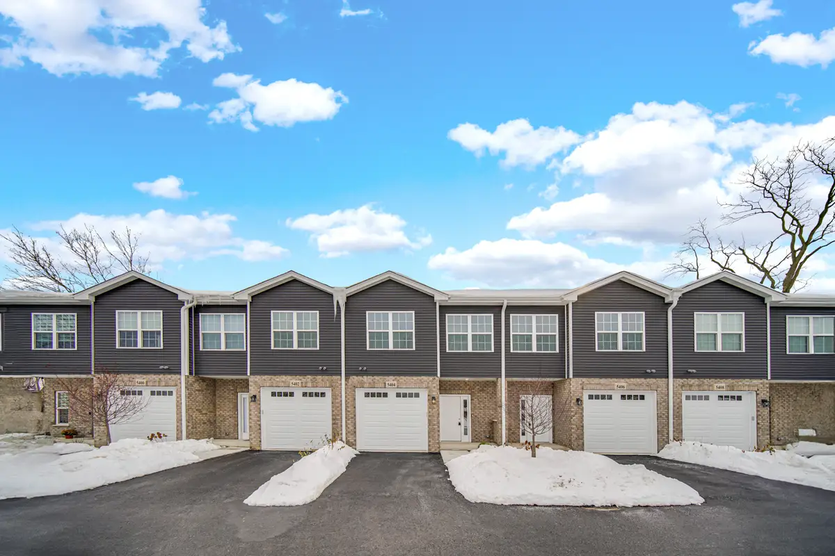 5404 135th Street, Crestwood, IL 60418 - Image #1