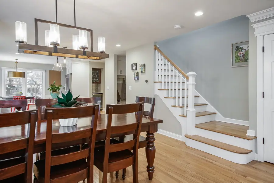 709 Pleasant Avenue, Glen Ellyn, IL 60137 - Image #2