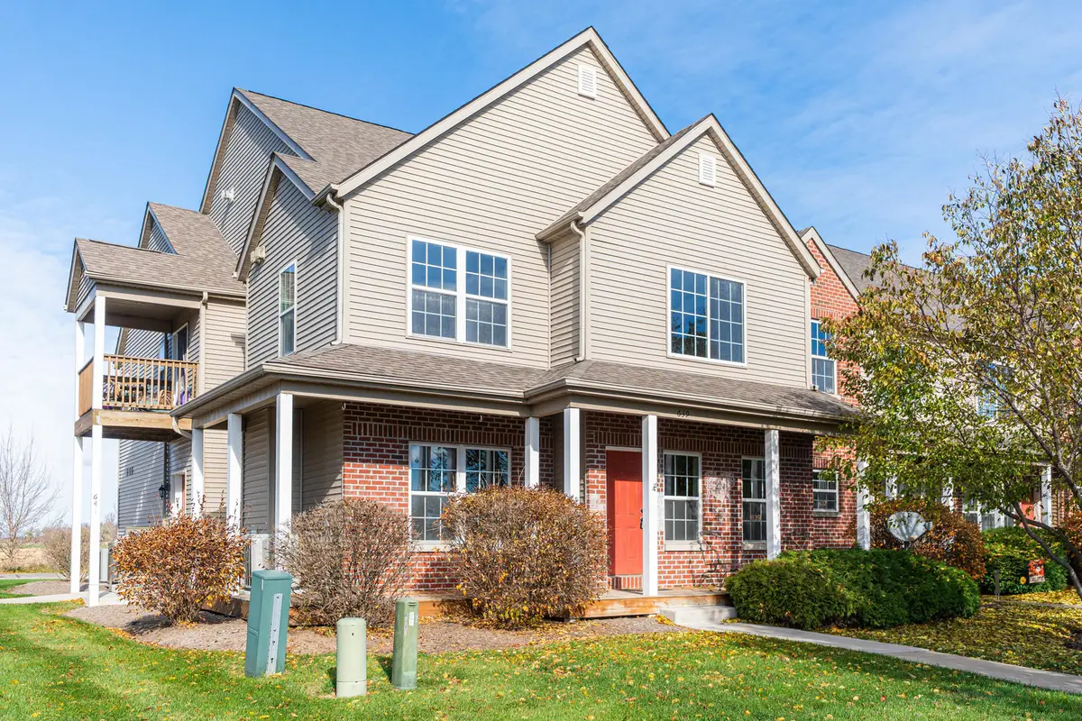 639 Stonegate Drive, Sycamore, IL 60178 - Image #1