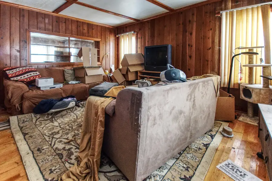 1512 Glenwood Avenue, Joliet, IL 60435 - Image #3