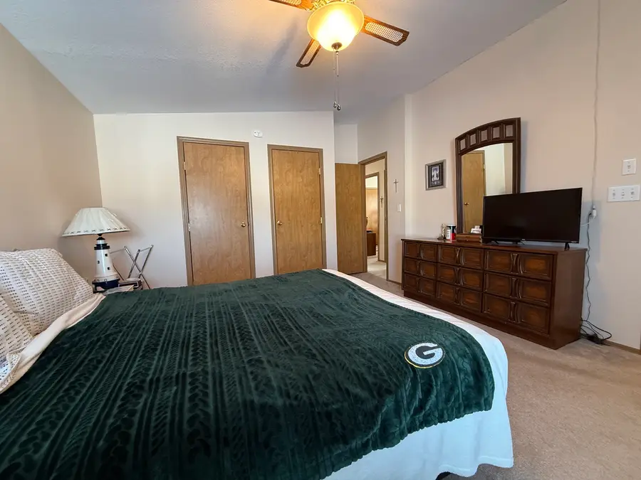 10856 W Gateway Drive, Frankfort, IL 60423 - Image #2