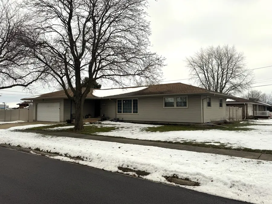 602 N Maple Street, Herscher, IL 60941 - Image #3