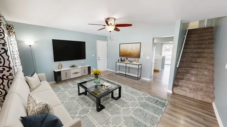 568 S Elizabeth Street, Maple Park, IL 60151 - Image #2