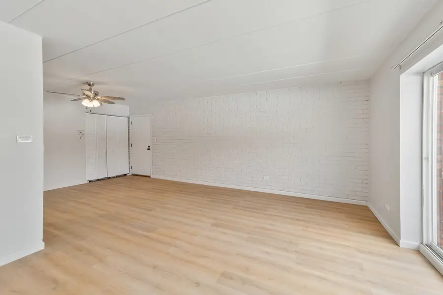 17000 Novak Drive #T-105, Hazel Crest, IL 60429 - Image #2