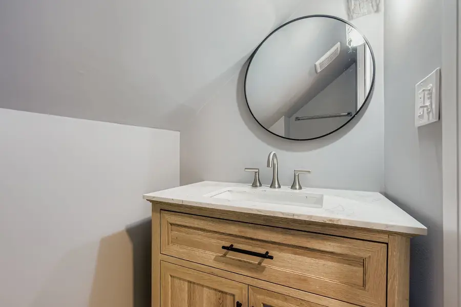 8841 S Utica Street, Evergreen Park, IL 60805 - Image #3