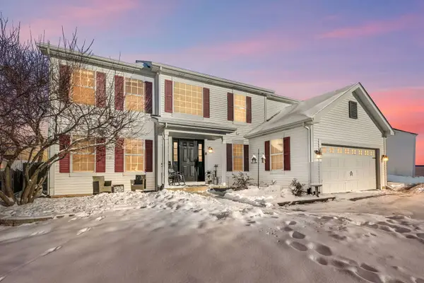 39 W Bluebell Avenue, Cortland, IL 60112