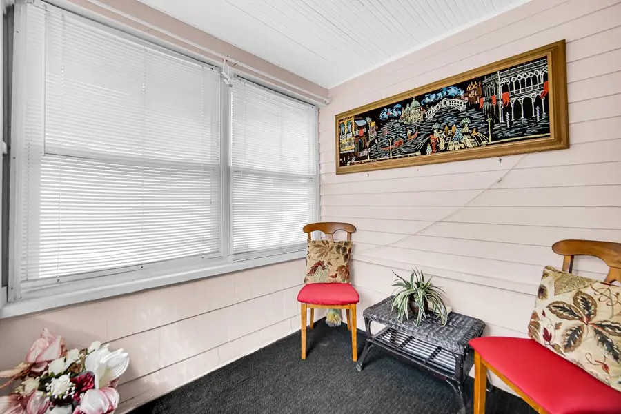 293 W 15th Street, Chicago Heights, IL 60411 - Image #2