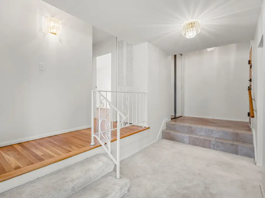 9009 Golf Road #2A, Des Plaines, IL 60016 - Image #2